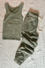 Weekend Hangs Lounge Set in Light Olive