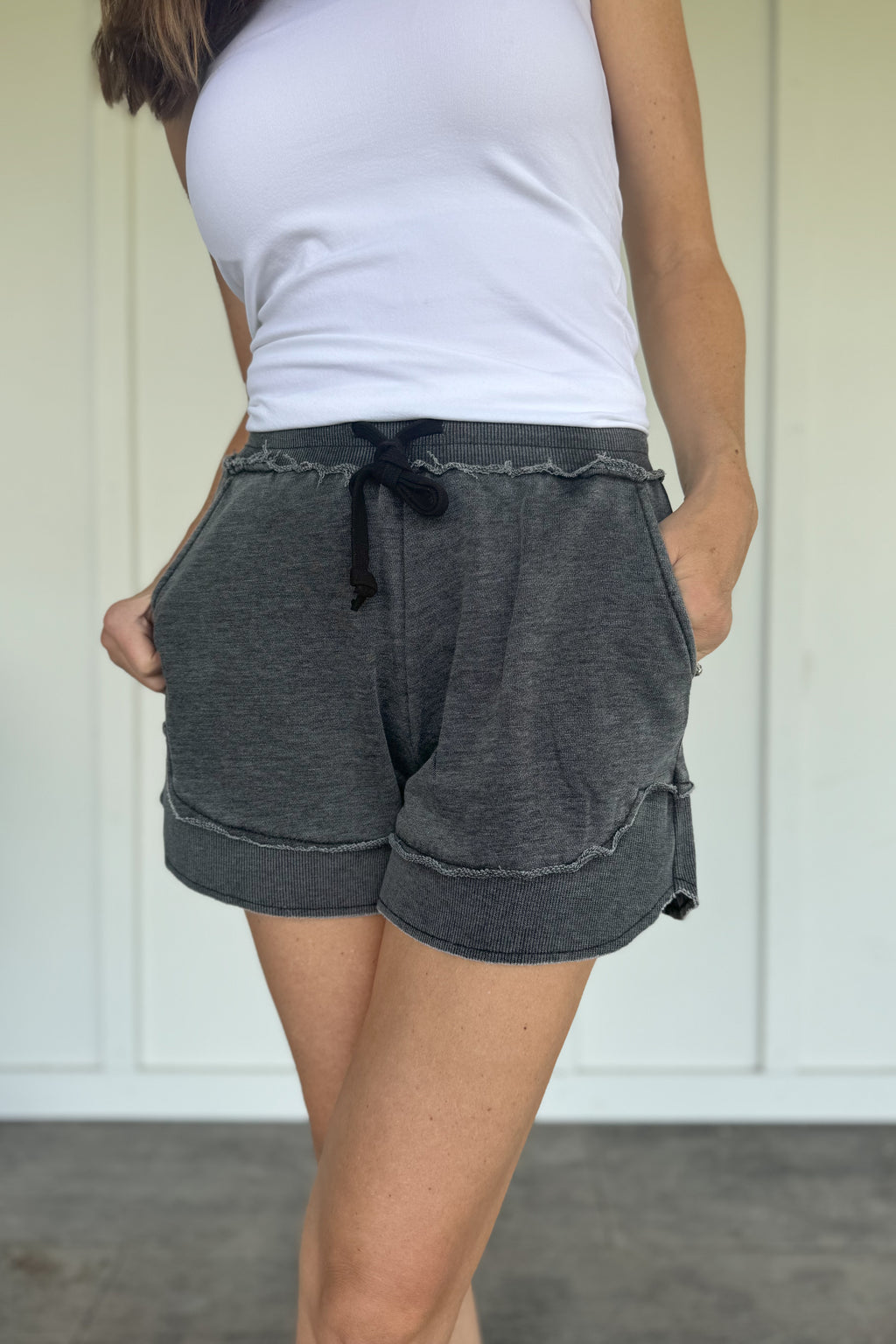 French Terry Stevie Shorts - Black